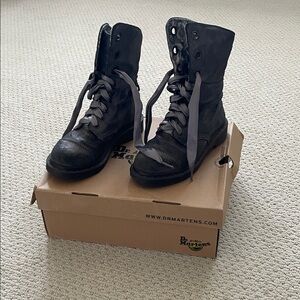 Dr. Martens Aimilie Metallic Pewder Lace-Up Boots